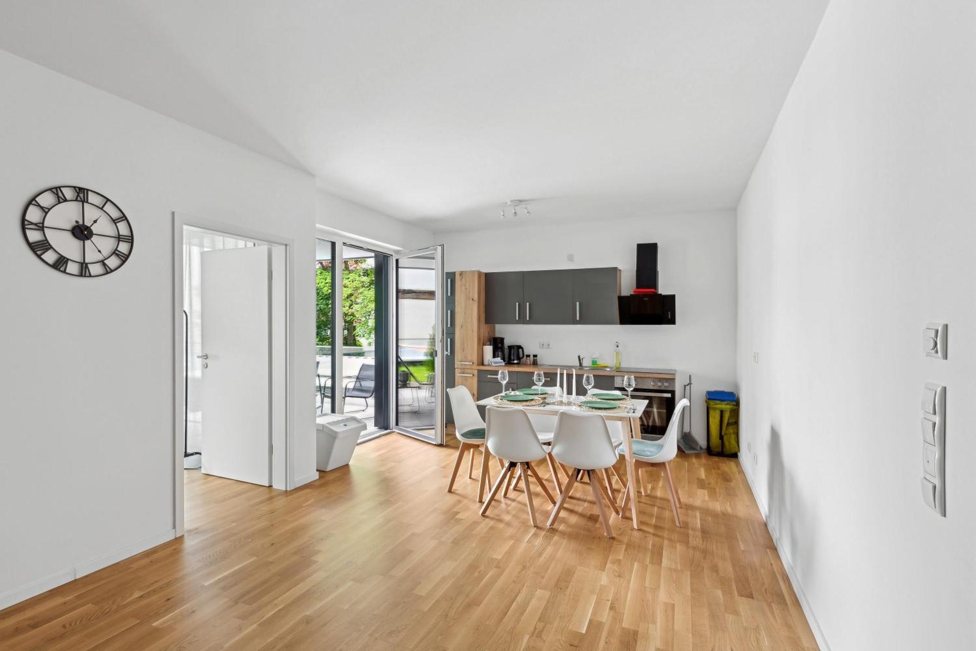 Sali-homes R5 - New Build With Terrace In Center Apartment *